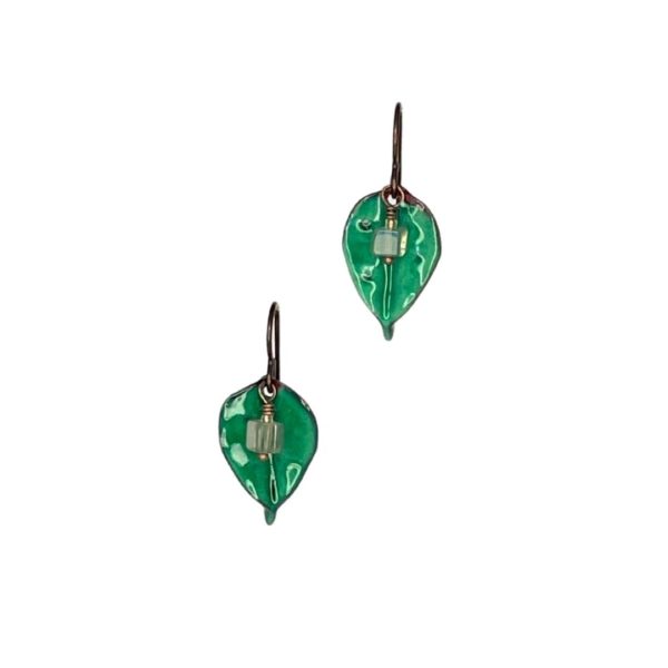 Green leaves + fluorite earrings White IG